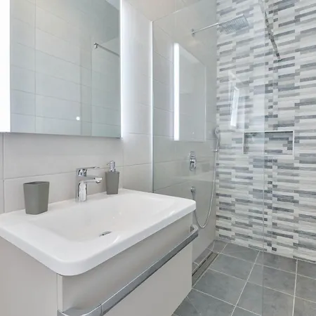 Manuela With Heated Pool 400 Meters From The Sea - By Ta Leut Agency Vila *