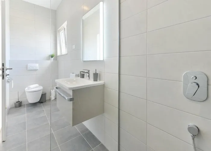 Manuela With Heated Pool 400 Meters From The Sea - By Ta Leut Agency