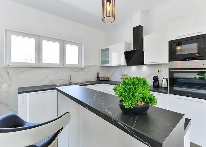 Manuela With Heated Pool 400 Meters From The Sea - By Ta Leut Agency