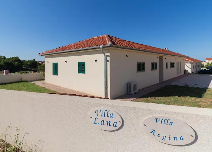 Manuela With Heated Pool 400 Meters From The Sea - By Ta Leut Agency Vrsi