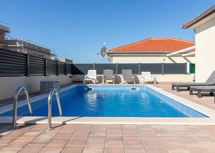 Manuela With Heated Pool 400 Meters From The Sea - By Ta Leut Agency * Vrsi