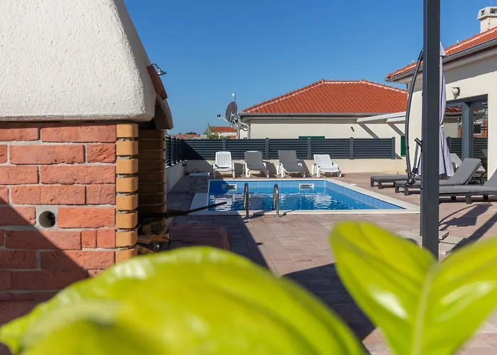 Manuela With Heated Pool 400 Meters From The Sea - By Ta Leut Agency *