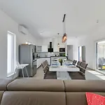 Manuela With Heated Pool 400 Meters From The Sea - By Ta Leut Agency