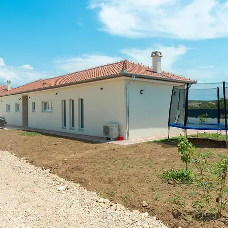 Manuela With Heated Pool 400 Meters From The Sea - By Ta Leut Agency * Vrsi