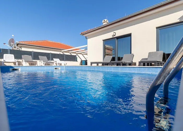 Manuela With Heated Pool 400 Meters From The Sea - By Ta Leut Agency